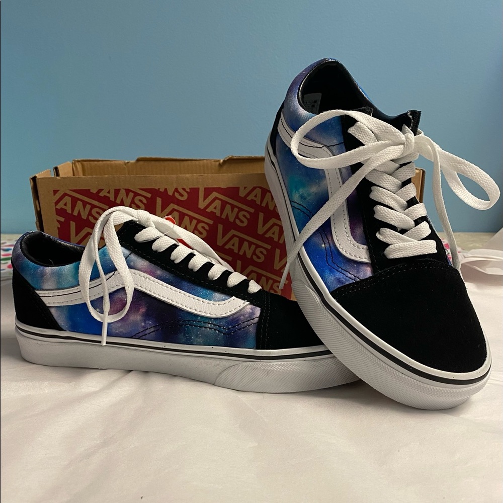 NEW VANS Old Skool/School Galaxy Stars Blue & Black size 6W 4.5M 🌌💫